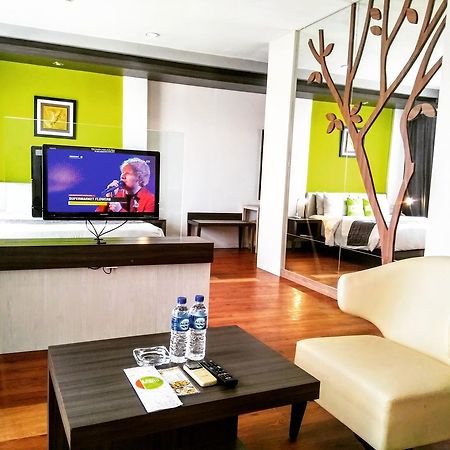 Hotel Victoria River View Банджермасин Екстериор снимка